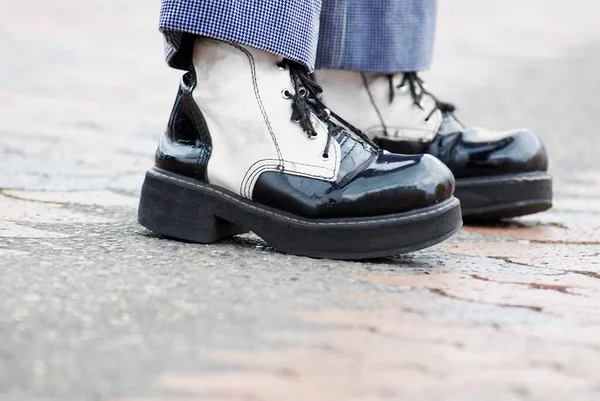Chaussures Homme Dans Rue — Photo