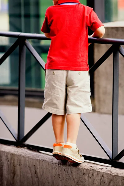 Little Boy Backpack Walking Street — Stock Photo, Image
