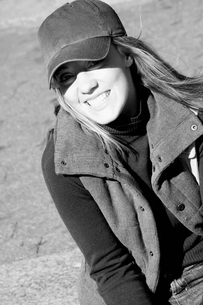 Retrato Una Linda Chica Sombrero Gafas Sol —  Fotos de Stock