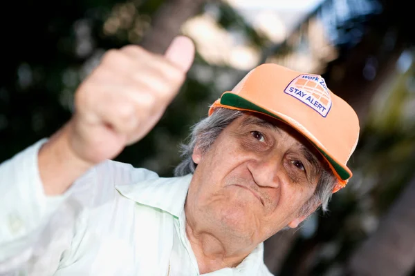 Retrato Hombre Mayor Con Barba Sombrero —  Fotos de Stock