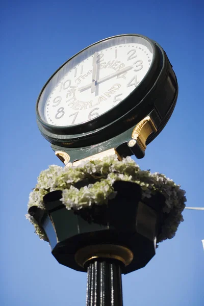 Horloge Dans Rue — Photo