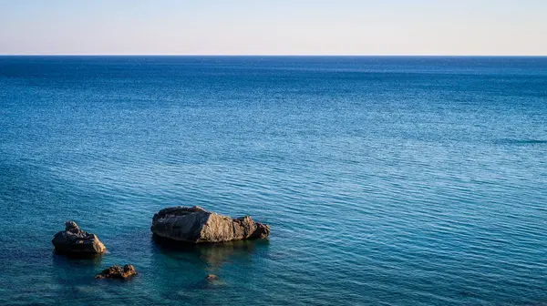 Rocas Mar Muestra Rocas Mar Azul Calma — Foto de Stock