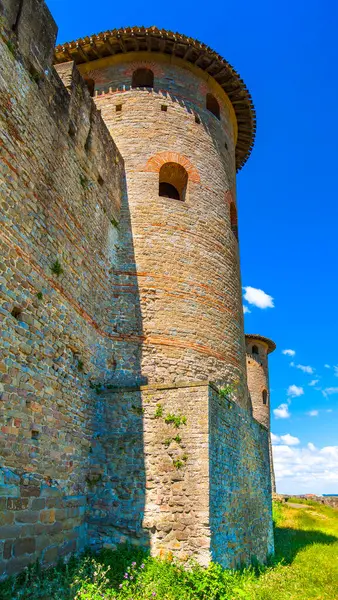 Eski Carcassonne Kasabasındaki Ortaçağ Şatosu — Stok fotoğraf