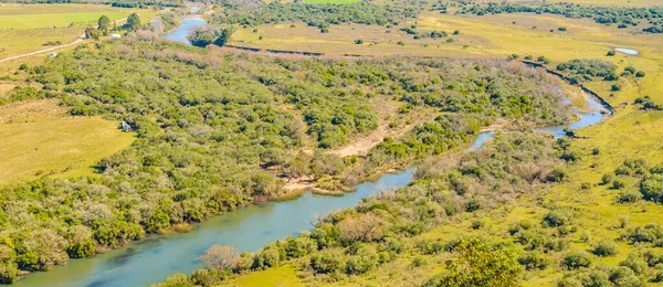 サンタルシア川の空中ビュー エリアキータ国立公園 Lavalleja Uruguay — ストック写真