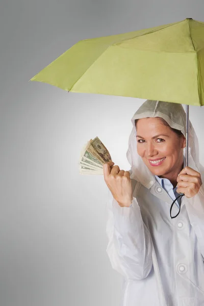 Portret Van Een Succesvolle Zakenvrouw Met Geld — Stockfoto