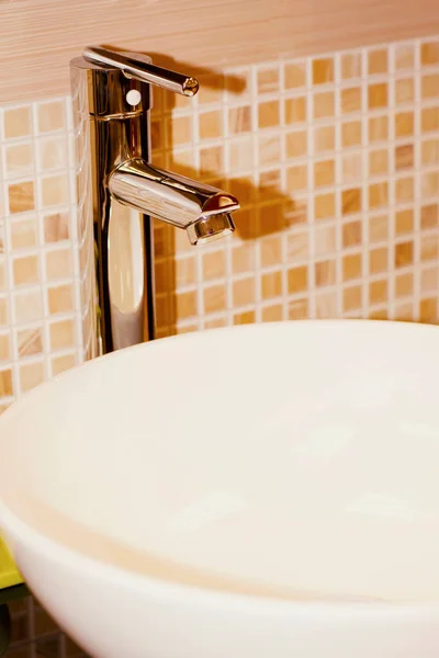 Évier Blanc Dans Salle Bain — Photo