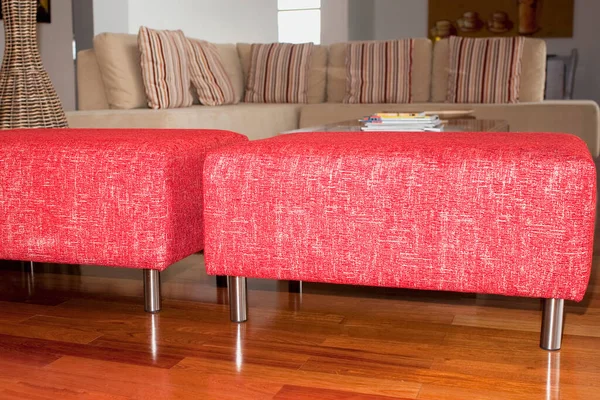 Rotes Sofa Und Kissen Auf Der Couch Wohnzimmer — Stockfoto