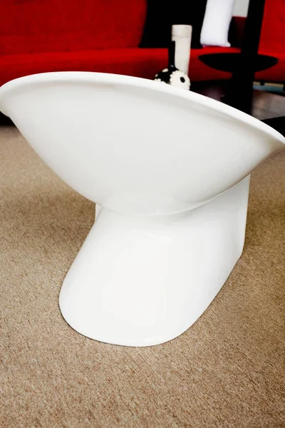 Weiße Toilettenschüssel Der Wand — Stockfoto