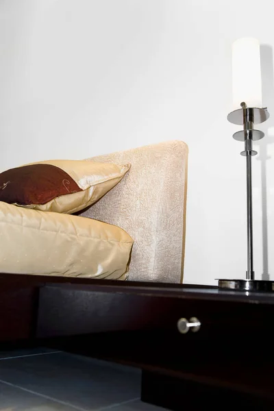 Travesseiro Confortável Sofá Decoração Interior Quarto — Fotografia de Stock
