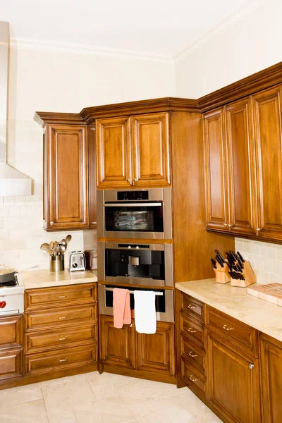 Interior Modern Kitchen Wooden Cabinets — Stock Photo, Image