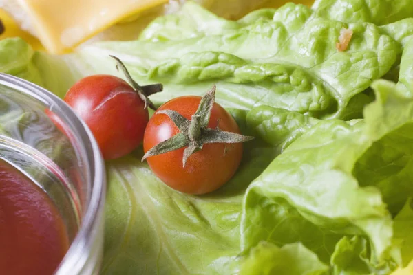 Salade Verte Fraîche Aux Tomates Laitue — Photo