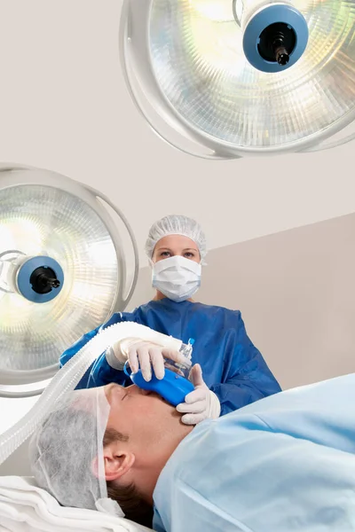 手術室の外科医手術のコンセプト — ストック写真