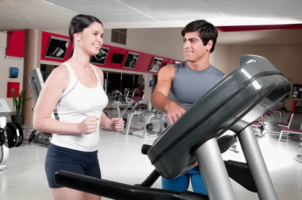 Young Couple Gym — Stock Photo, Image