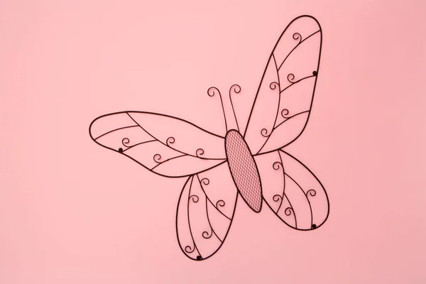Schmetterling Auf Rosa Hintergrund — Stockfoto