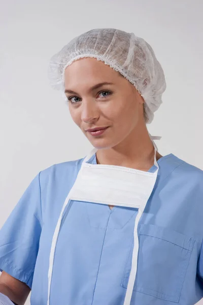 Retrato Una Joven Doctora Con Estetoscopio — Foto de Stock