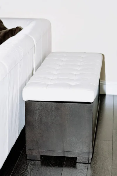 Oreiller Blanc Sur Décoration Canapé Dans Salon Intérieur — Photo