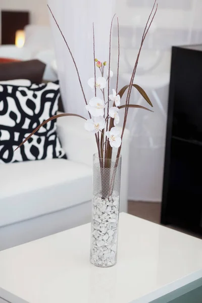Beautiful Bouquet Flowers Vase White Table — Stock Photo, Image