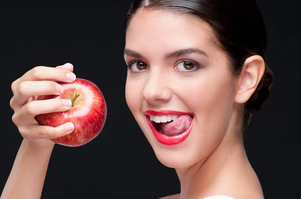 Mooie Vrouw Met Rode Appel Gezond Fruit Zwarte Achtergrond — Stockfoto