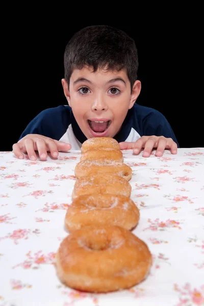 Niño Comiendo Galletas Jengibre —  Fotos de Stock