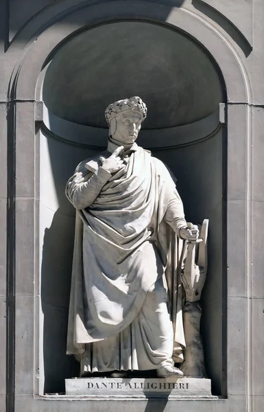 Dante Alighieri Niches Uffizi Colonnade Florencii Itálie — Stock fotografie