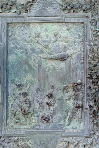 Adoration Shepherds Detail Bronze Door Left Cathedral Mary Assumption Pisa — Stock Photo, Image