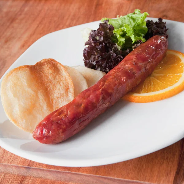 Saucisse Frites Dans Une Assiette — Photo