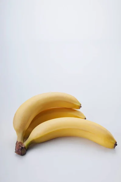 Banane Auf Weißem Hintergrund — Stockfoto