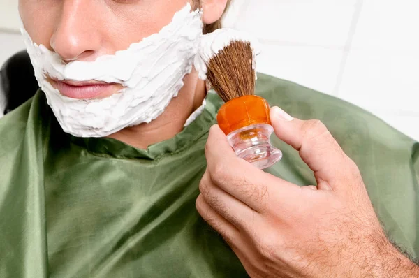 Man Shaving His Beard Towel Her Head — Stock Photo, Image