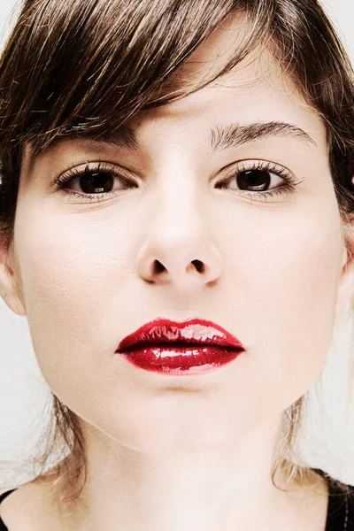 Portrait Gros Plan Une Jeune Femme Aux Lèvres Rouges — Photo