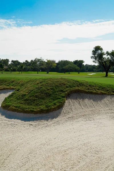 Campo Golf Immerso Nel Verde — Foto Stock