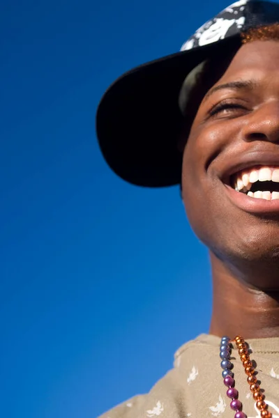 Portrét Mladého Afrického Američana Afro Účesem — Stock fotografie