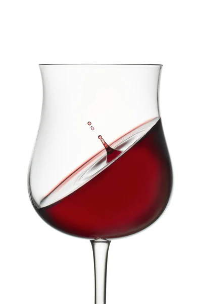Salpicando Vidrio Vino Tinto Vino Aislado Sobre Fondo Blanco Caída — Foto de Stock