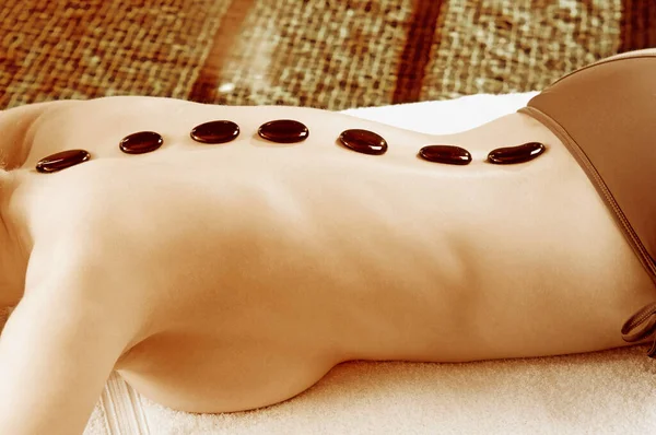Tratamento Spa Mulher Bonita Com Toalha — Fotografia de Stock
