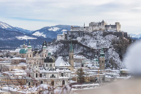 Panorama Salzburgo Invierno Centro Histórico Nevado — Foto de Stock