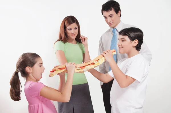 Grupo Personas Comiendo Pizza Juntos —  Fotos de Stock