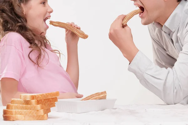 Duas Meninas Divertindo Juntas — Fotografia de Stock