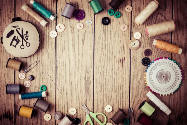 Sewing Craft Tools Threads Buttons Wooden Background Vintage Style Free — Stock Photo, Image