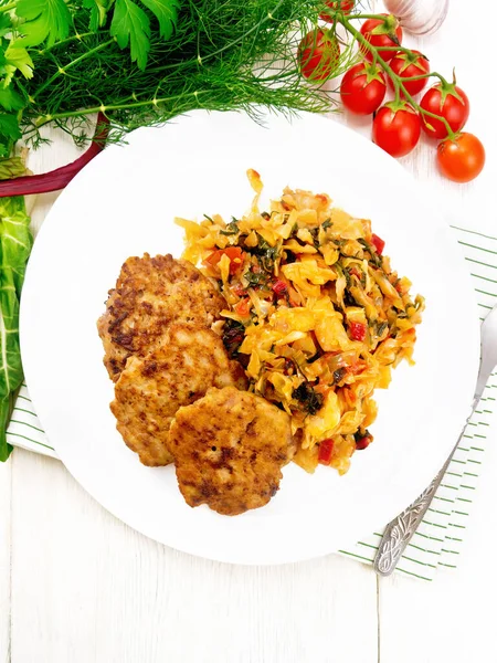 Fritters Minced Meat Stewed Cabbage Plate Fork Towel Tomatoes Parsley — Stock Photo, Image