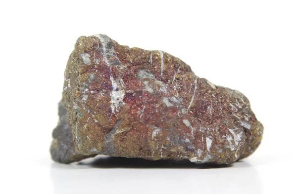 Makro Mineralstein Isoliert Auf Weißem Hintergrund — Stockfoto