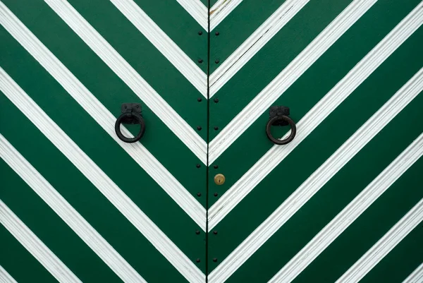 Porta Metal Verde Azul Com Uma Fechadura — Fotografia de Stock