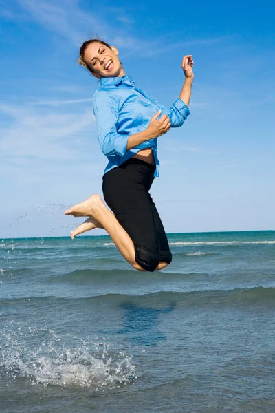 Young Man Jumping Beach — Stock Photo, Image