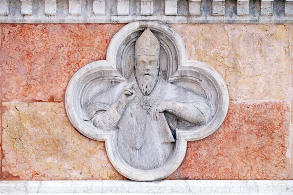 Reliëf Van Sint Nicolaas Gevel Van Basiliek Van San Petronio — Stockfoto