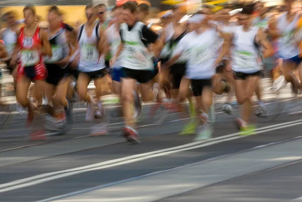 Maratona Corredores Movimento Desfoque — Fotografia de Stock
