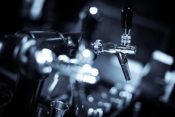 Close Beer Glass Metal Handle — Stock Photo, Image