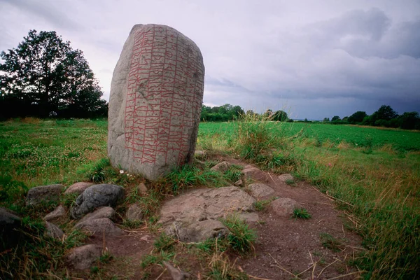 Vista Angolo Basso Una Roccia Paesaggio Oland Svezia — Foto Stock