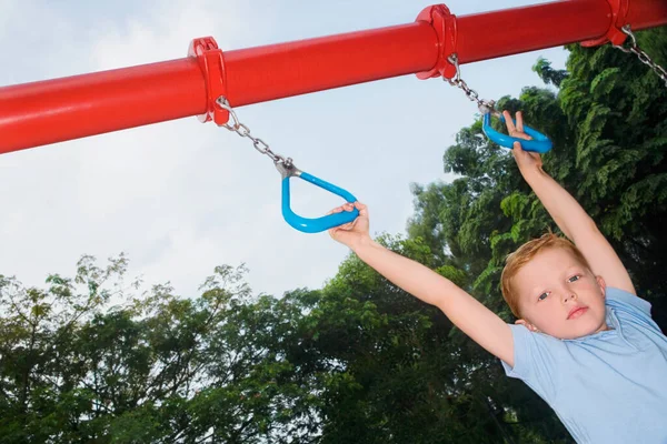 Little Boy Playing Rope Playground — Stock Photo, Image