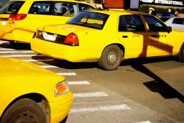 Yellow Taxi Car Street — Stock Photo, Image