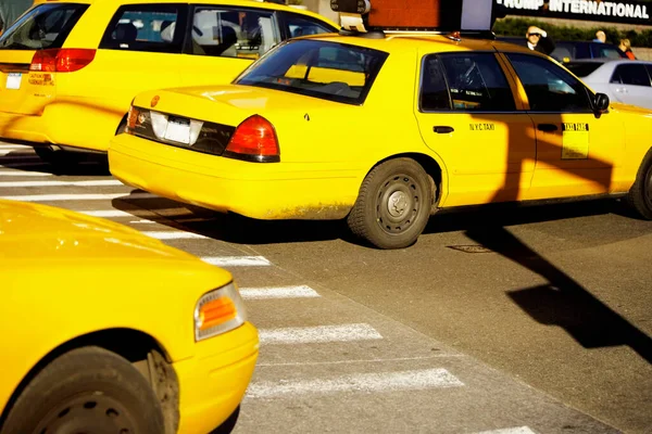 Žluté Taxi Auto Ulici — Stock fotografie