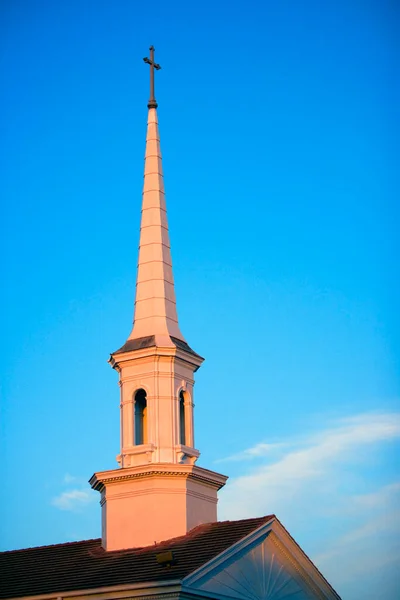 Visão Ângulo Baixo Uma Igreja Miami Flórida Eua — Fotografia de Stock