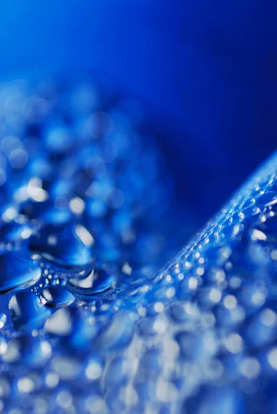 Blauw Water Druppels Het Glas — Stockfoto